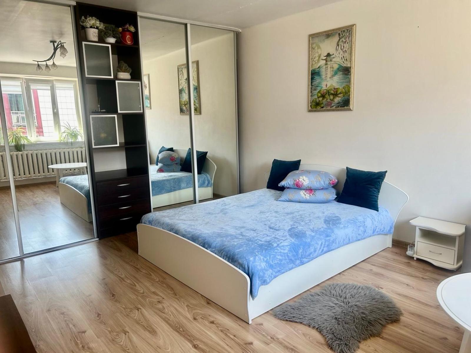 Cozy Apartment In The City Center Шяуляй Экстерьер фото